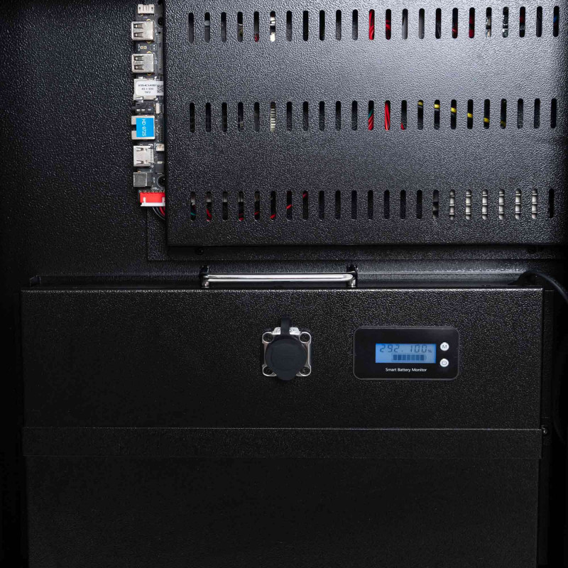 Display publicitario portátil 43'' exterior - LCD full HD - Con ruedas y batería